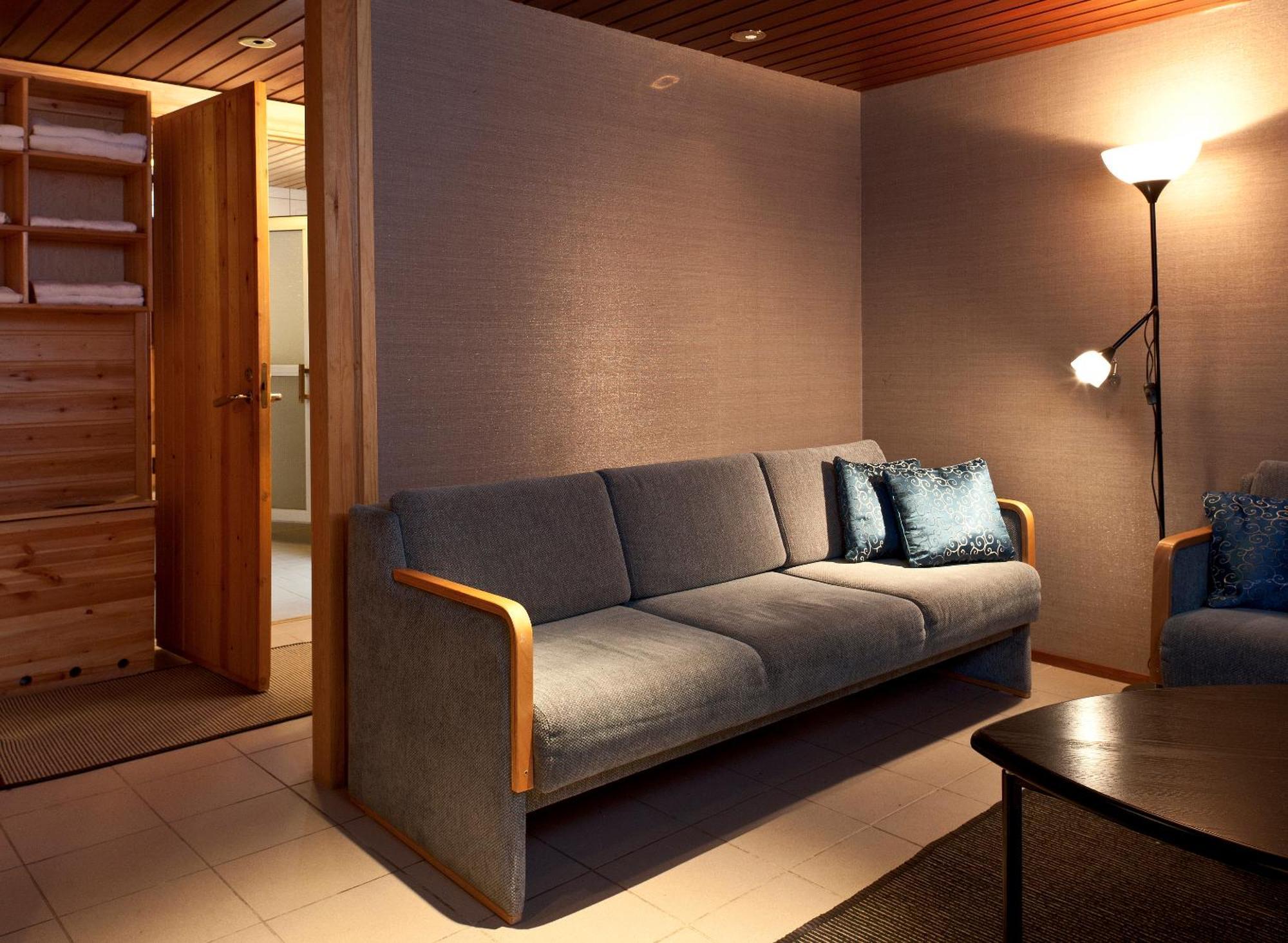 Aapiskukko Hotel Pälkäne エクステリア 写真